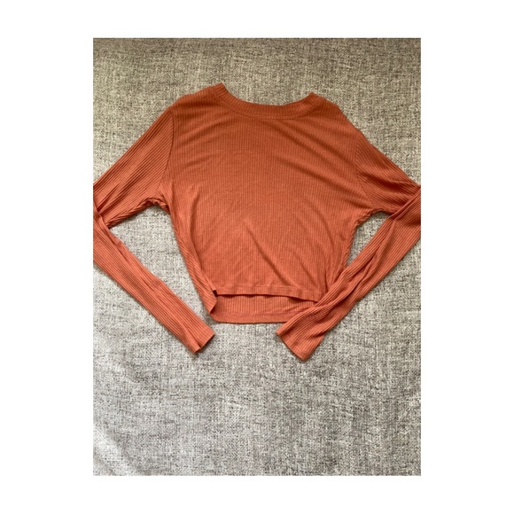 Long sleeve pink crop top - Picture 1 of 2